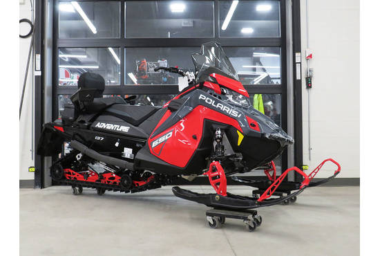 2024 650 Indy Adventure 137 Indy Red