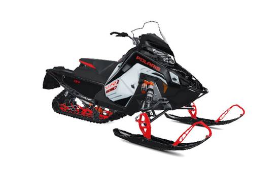 2026 650 INDY VR1 137 Dynamix Premium Frosted Silver Met / Black / Indy Red