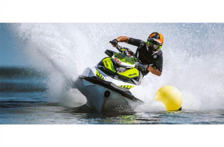 2016 Sea-Doo RXP-X 300™ - Photo 12