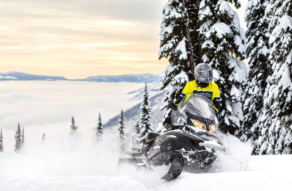 2017 SkiDoo Skandic® SWT 900 ACE for sale in Stephenville, NL. Central