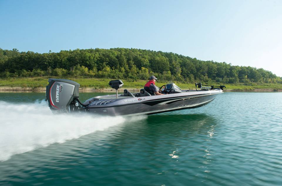 2017 Evinrude 250 H.O. E250LHO for sale in Milwaukee, WI. Arrowhead