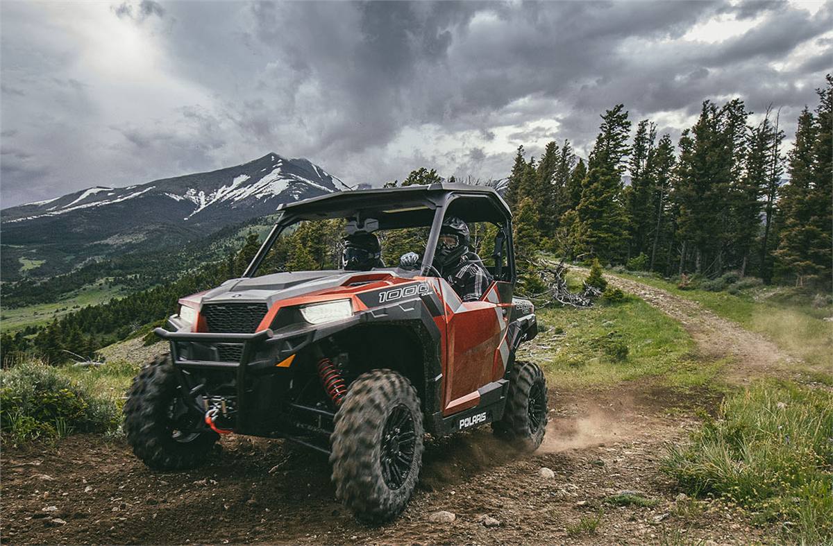 2019 Polaris Industries Polaris GENERAL 1000 EPS Deluxe Orange Rust for sale in Sheldon, IA