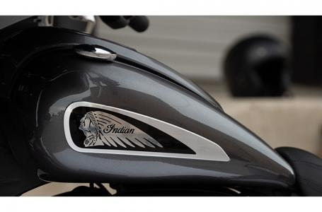 2019 Indian Motorcycle Chieftain - Photo 4