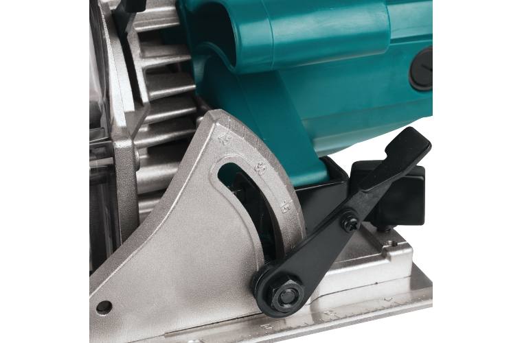 Circular Saw, w/ Dust Collector (5057KB 