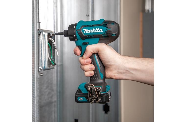 2020 Makita 12V max CXT® 1/4\