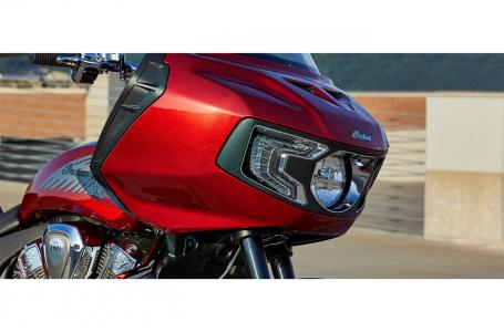 2021 Indian Motorcycle CHALLENGER LIMITED, RUBY MTLLC, CAL Limited - Photo 9