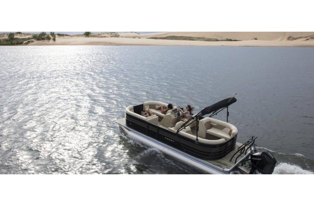 2022 Crest Pontoons Classic DLX 240 SLSC for sale in Indianapolis, IN