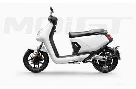 2022 Genuine Scooter MQi GT