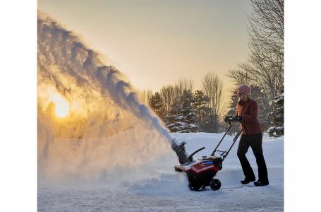 2022 Toro 21" Power Clear® 721 R Snow Blower (38752) - Photo 2
