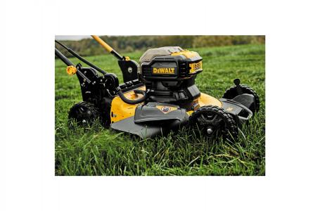 2022 DeWalt 2X20V MAX* 21-1/2 in. Brushless Cordless Push Mower (DCMWP233U2-CA) - Photo 10