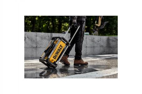 2022 DeWalt 2,100 MAX psi* 1.2 gpm** 13 Amp Electric Jobsite Cold Water Pressure Washer (DWPW2100) - Photo 13