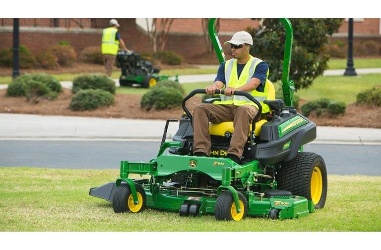 Residential Lawn Mowers and Commercial Lawn Mowers from John Deere