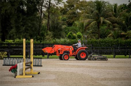 2022 Kubota L2501 HST 4WD - Photo 4