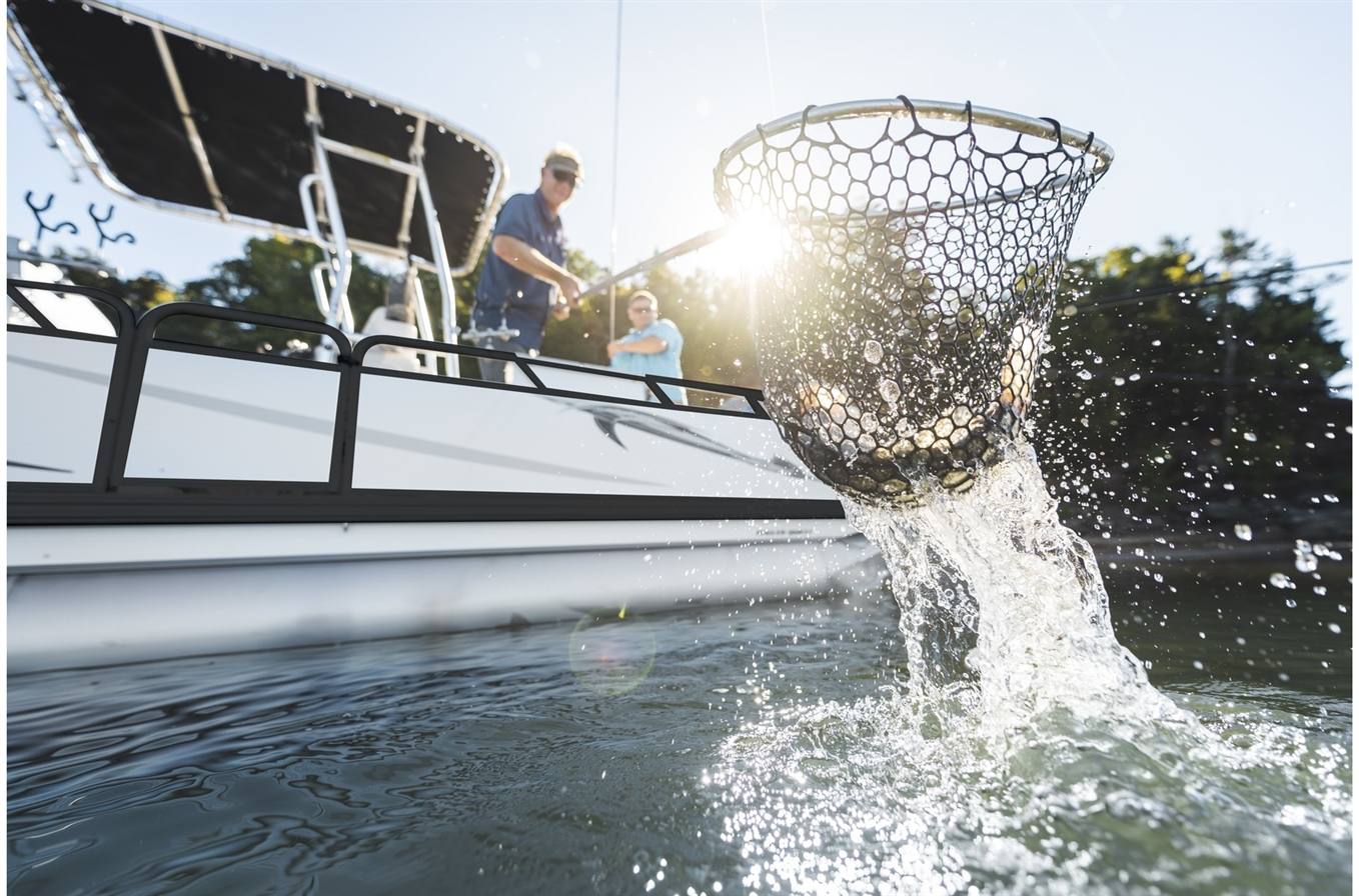 2022 Angler Qwest Pontoons 8522 Pro Crappie for sale in Mecosta, MI