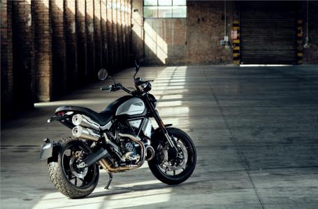 2023 Ducati Scrambler 1100 Dark (MSRP $13,895) - Photo 7