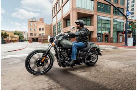 2023 Kawasaki Vulcan 900 Custom - Photo 3