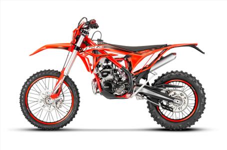 2023 Beta Motorcycles 300 X TRAINER - Photo 2