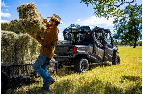 2023 Honda PIONEER 1000-6 DLX CREW - Photo 4