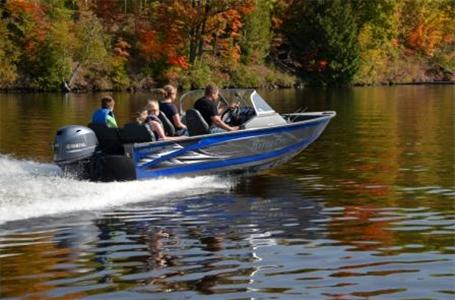 2023 MirroCraft 17.5' Holiday Raven Black