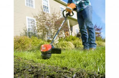 2023 Toro 60V MAX* Electric Battery 13" Brushless String Trimmer (51831) - Photo 6