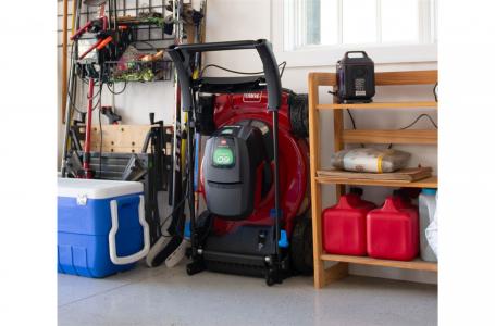 2023 Toro 22" 60V MAX* Electric Battery SMARTSTOW® Personal Pace Auto-Drive™ High Wheel Mower (21466) - Photo 11