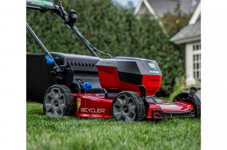 2023 Toro 22" 60V MAX* Electric Battery SMARTSTOW® Personal Pace Auto-Drive™ High Wheel Mower (21466) - Photo 12