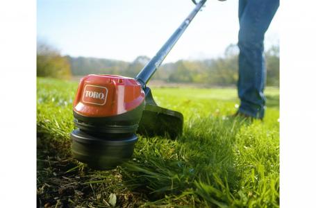 2023 Toro 60V MAX* Electric Battery 13" Brushless String Trimmer (51831) - Photo 5