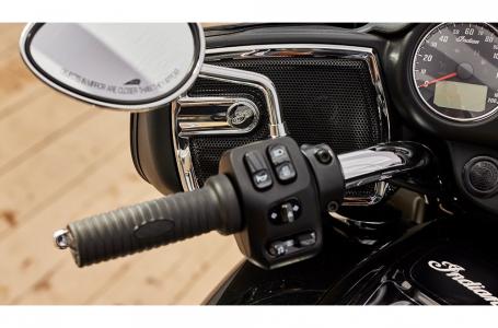 2023 Indian Motorcycle CHIEFTAIN, BLACK METALLIC, CAL - Photo 11