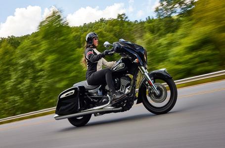 2023 Indian Motorcycle CHIEFTAIN, BLACK METALLIC, CAL - Photo 17