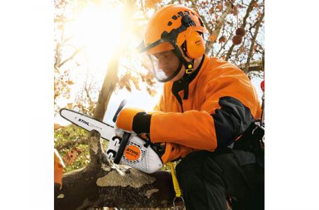 2023 STIHL MS 151 TC-E - Photo 2