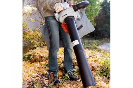 2023 STIHL SH 56 C-E - Photo 2