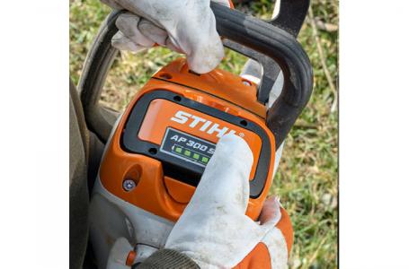 2023 STIHL MSA 220 C-BQ - Photo 5