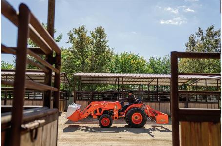 2023 Kubota L2502HST - Photo 3