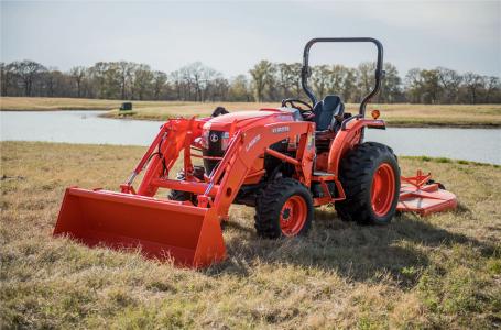 2023 Kubota L6060 HSTC - Photo 2