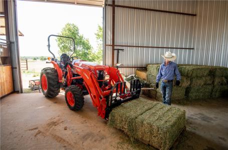 2023 Kubota L3560 HSTC LE CAB - Photo 12