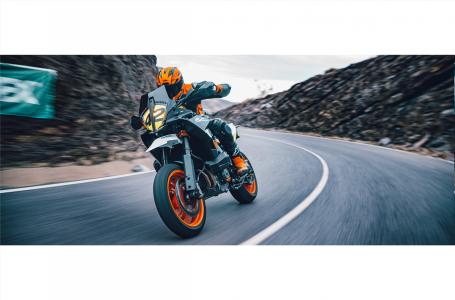 2024 KTM 890 SMT - Photo 2