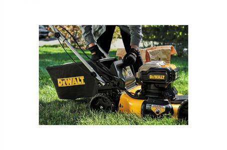 2023 DeWalt DEWALT FWD BATTERY MOWER - Photo 17