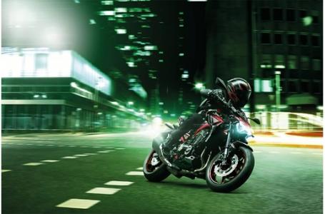 2024 Kawasaki Z900 ABS Candy Persimmon Red/Ebony - Photo 10