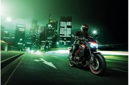 2024 Kawasaki Z900 ABS Candy Persimmon Red/Ebony - Photo 8