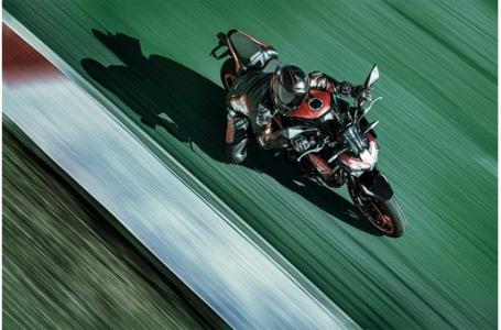 2024 Kawasaki Z900 ABS Candy Persimmon Red/Ebony - Photo 12
