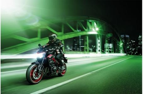 2024 Kawasaki Z900 ABS Candy Persimmon Red/Ebony - Photo 5