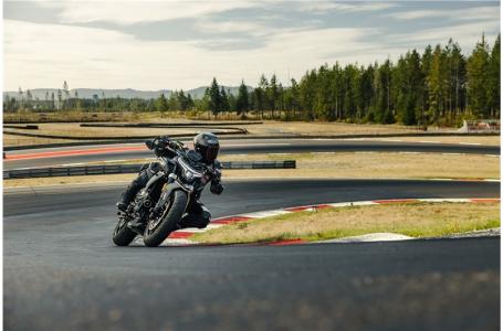 2024 CFMOTO 800NK - Photo 8