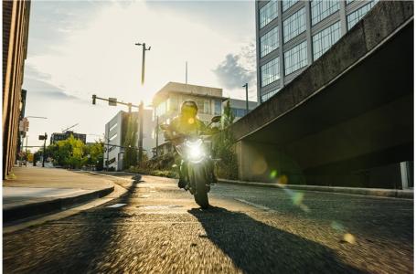 2024 CFMOTO 450NK - Photo 7