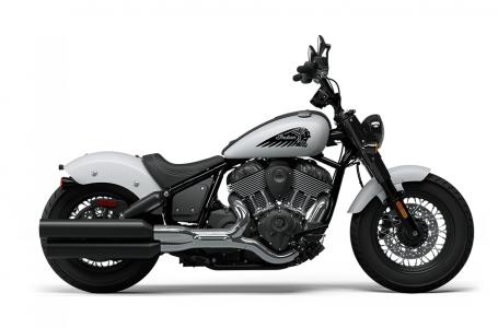 2024 Indian Motorcycle CHIEF BOBBER ABS, GHOST WHT MTLC SMK, CAL - Photo 4