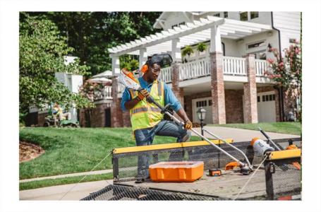 2024 STIHL KMA 135 R - Photo 3
