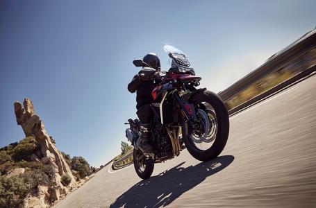 2025 Triumph Tiger 900 GT Pro - Photo 11