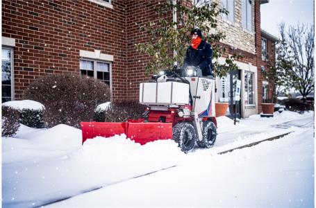 2024 Ventrac SSV 2120M  VENTRAC 23HP BRIGGS - Photo 2