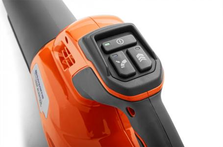 2024 Husqvarna 350iB (970 56 99-04) - Photo 9