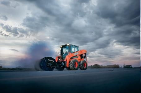 2024 Kubota SSV75PHFRC - Photo 6