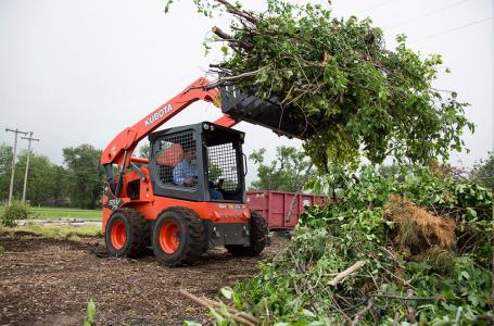 2024 Kubota SSV75PHFRC